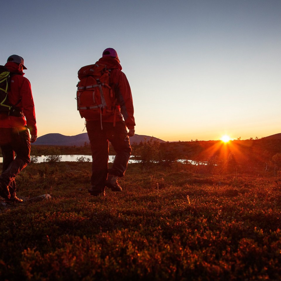 Wanderung im Sonnenuntergang